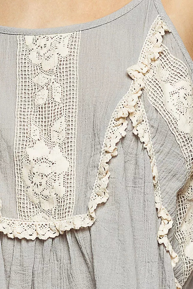 POL Boho Lace Trim Flowy Cami
