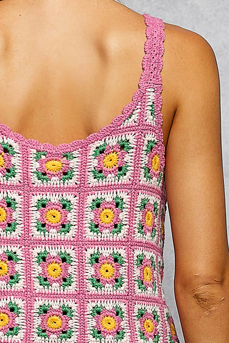 POL Scalloped Edge Cropped Crochet Cami with Granny Square Pattern