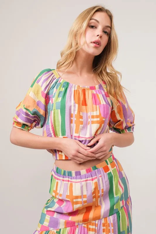 And The Why Puff Sleeve Elastic Edges Geo Printed Crop Top