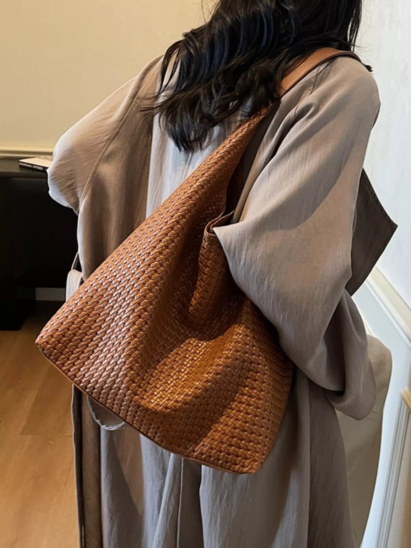 Woven Straw Texture Shoulder Bag