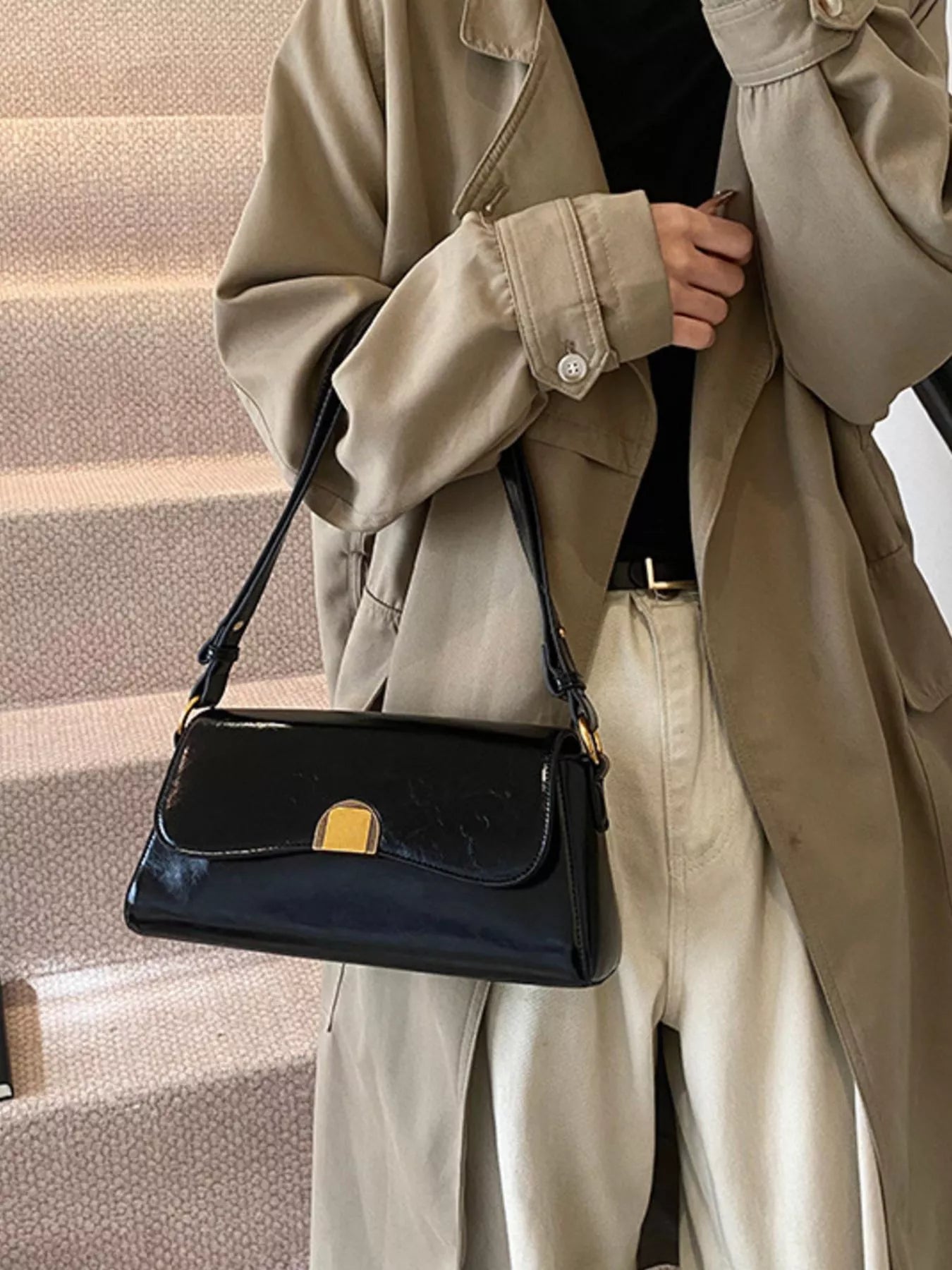 Golden Clasp Shoulder Bag
