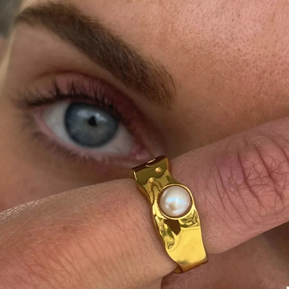 18K Gold-Plated Pearl Ring