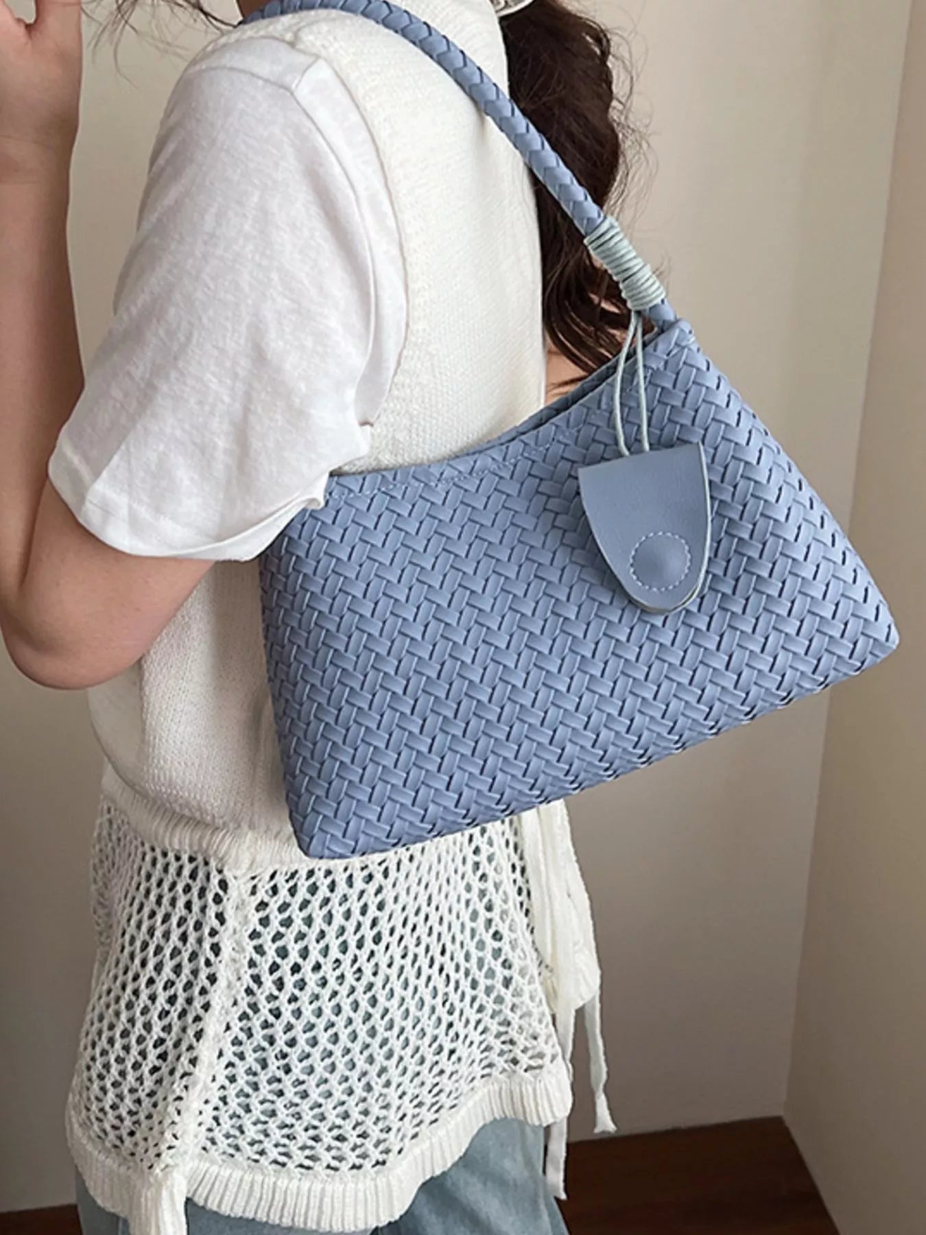 Woven Lightweight Shoulder Bag