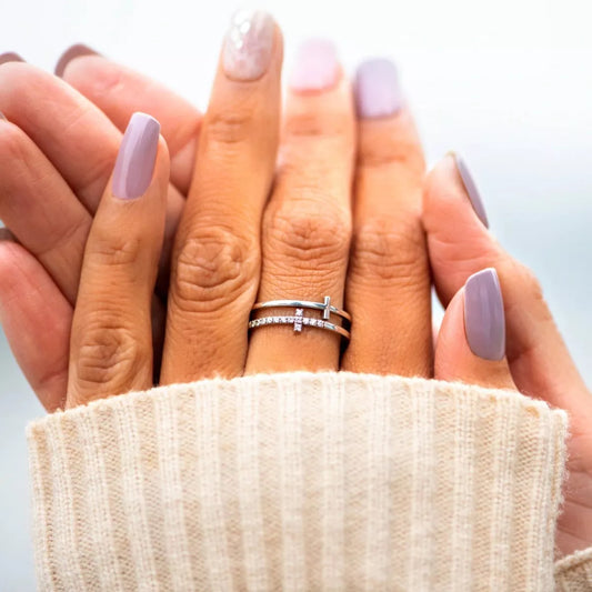 Double Band Cross Ring