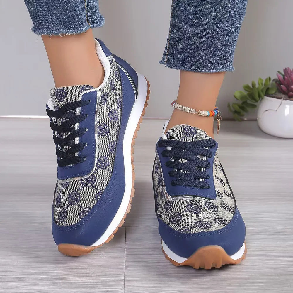 Floral Contrast Round Toe Athletic