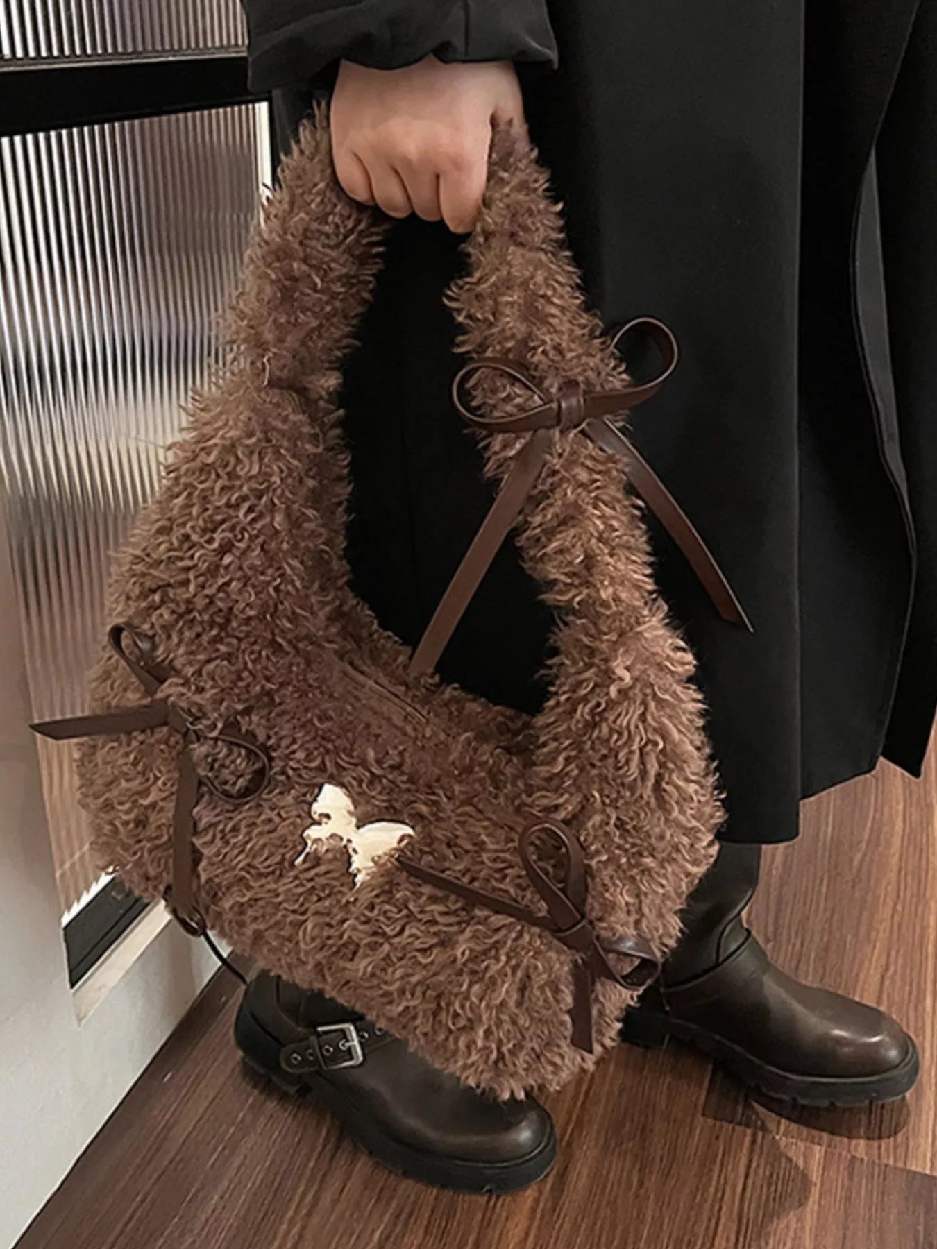 Fluffy Bow Shoulder Bag
