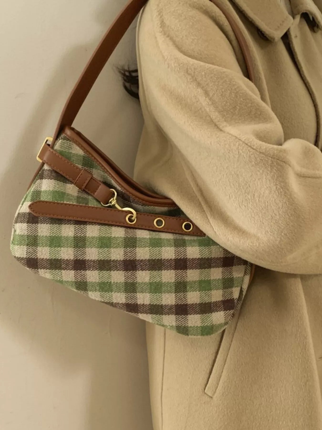 Plaid Pattern Shoulder Bag