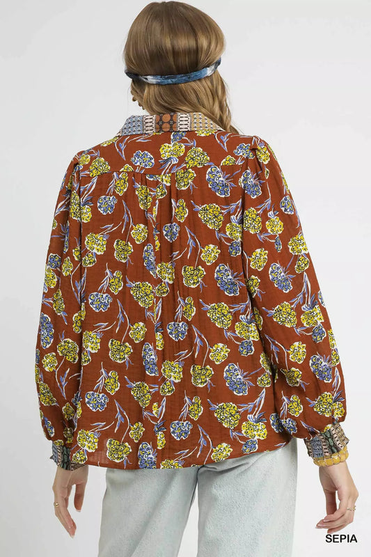 Umgee Floral Print Collar Blouse