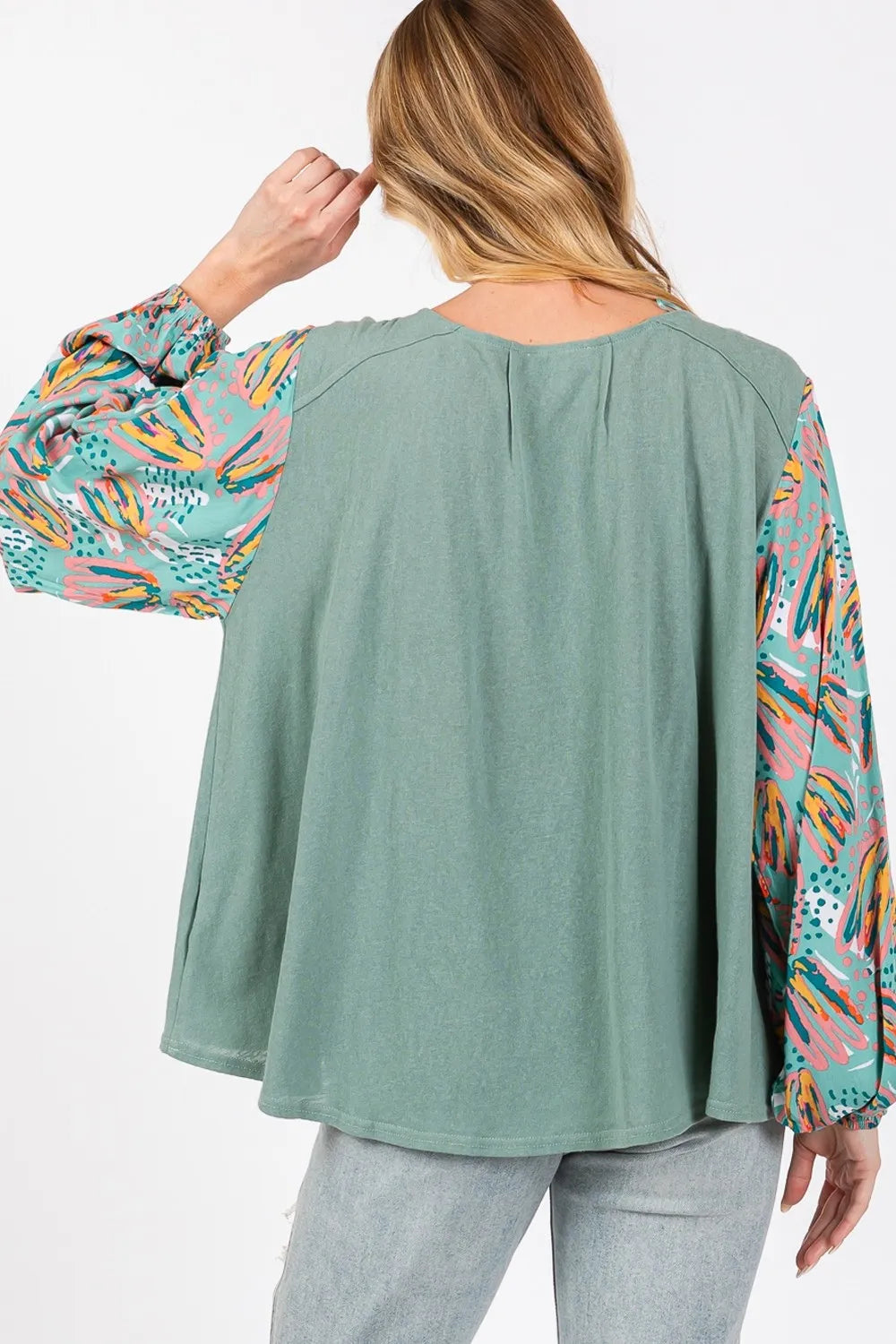 SAGE + FIG Ruched Round Neck Printed Bubble Sleeve Top