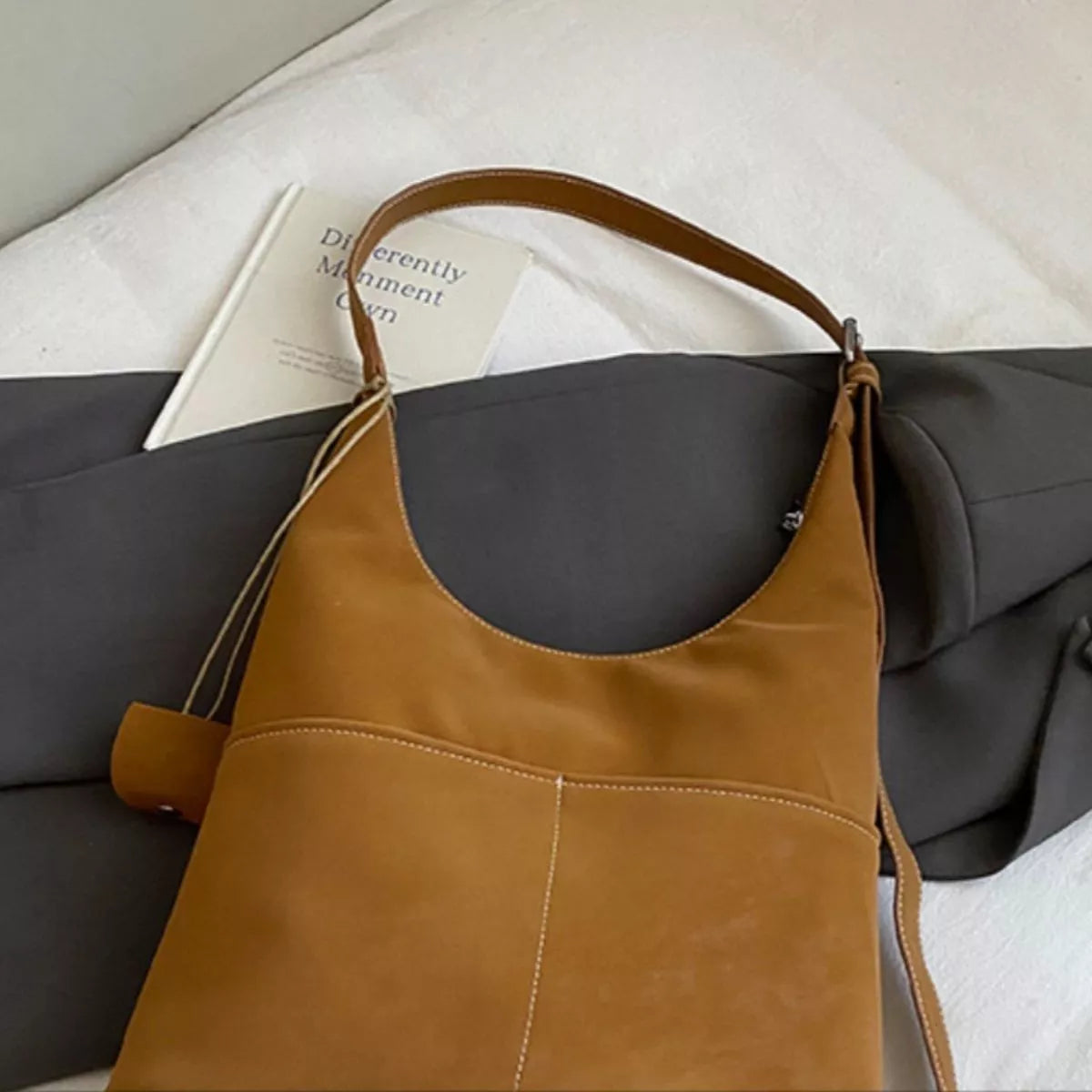 Minimalist PU Leather Shoulder Bag with Pouch