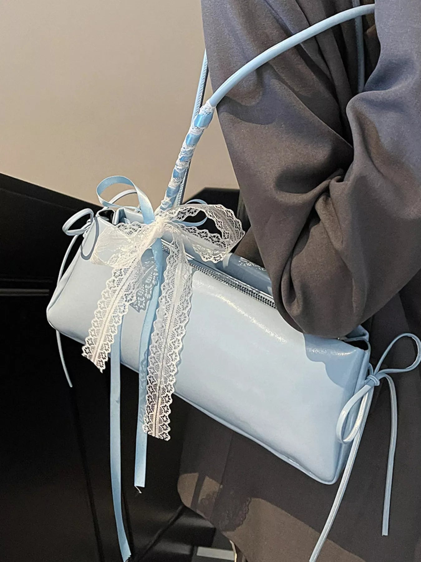 Lace Decor Shoulder Bag