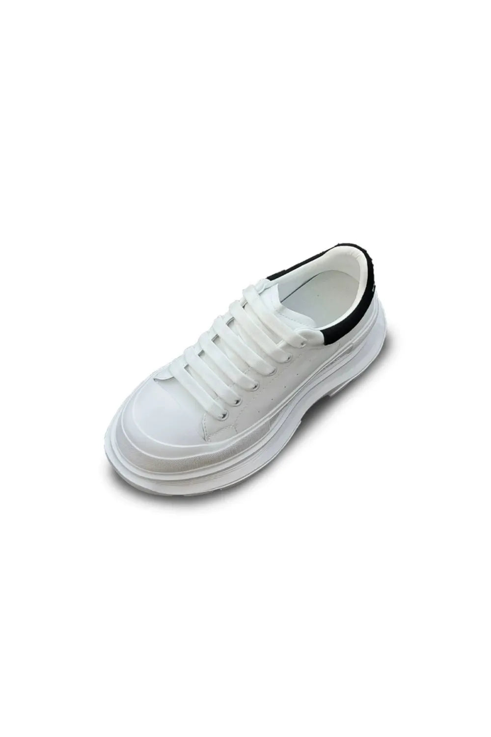 Lace Up Round Toe Platform Sneakers