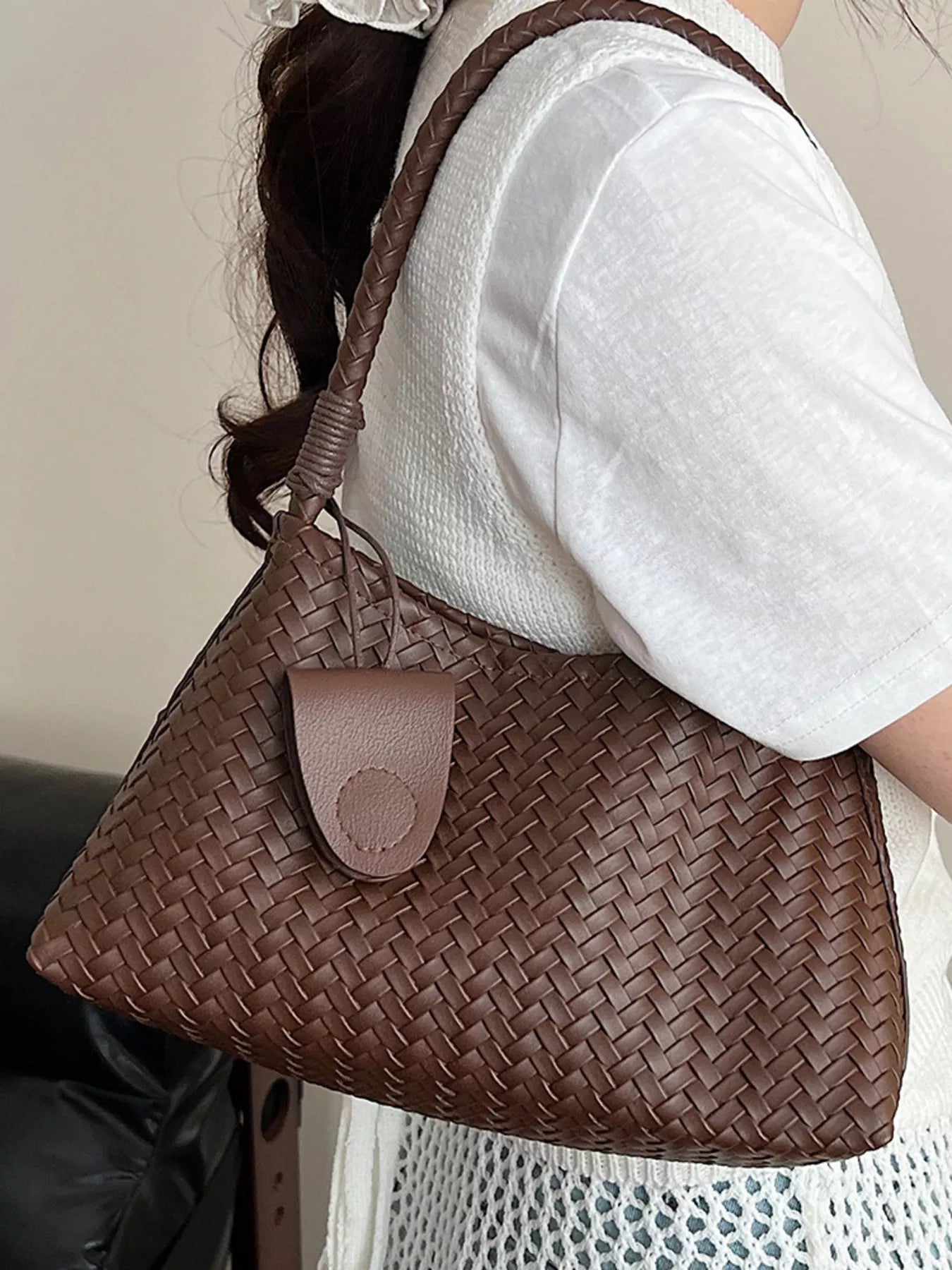 Woven Lightweight Shoulder Bag