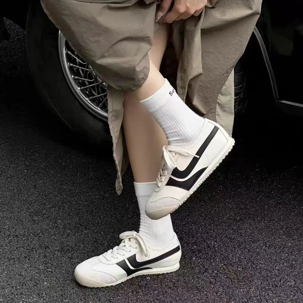Contrast Line Detail Flats Athletic