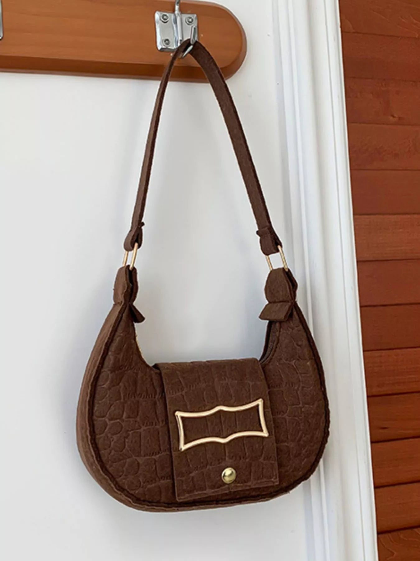 Crocodile Embossed Flap Shoulder Bag