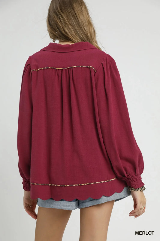 Umgee Full Size Linen Scallop Hem Blouse with Contrast Trim Plus Size