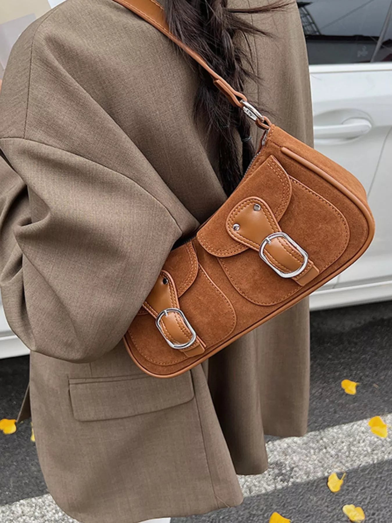 Buckle Decor Shoulder Bag