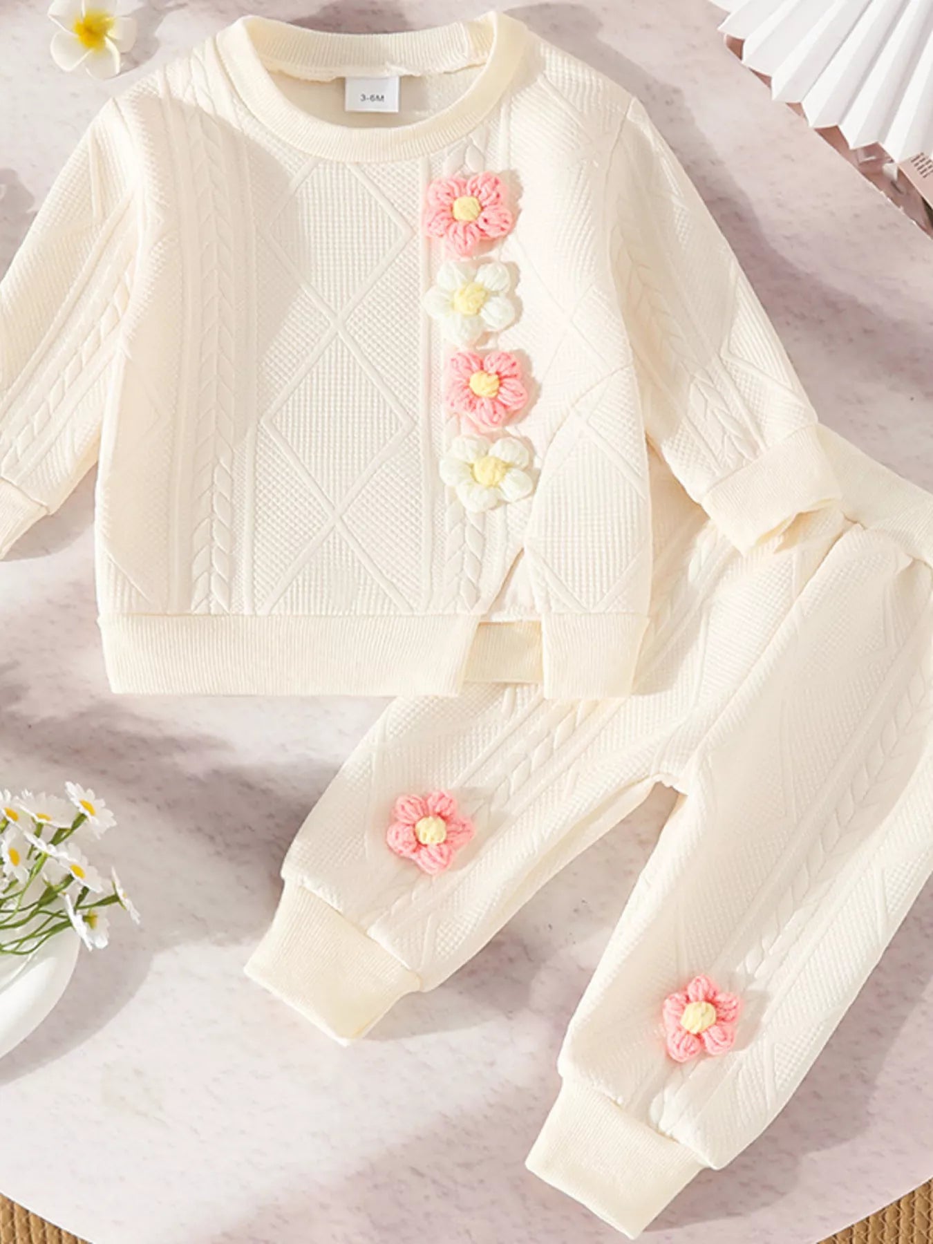 Children's Flower Textured Top and Pants Set