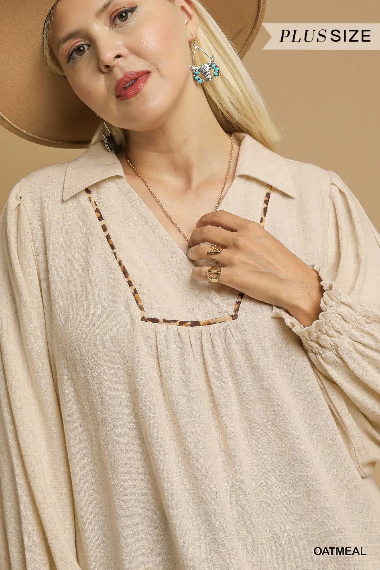 Umgee Full Size Linen Scallop Hem Blouse with Contrast Trim Plus Size
