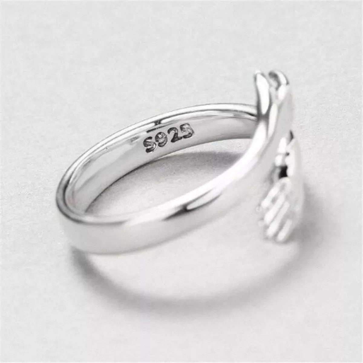 925 Sterling Silver Hug Bypass Ring