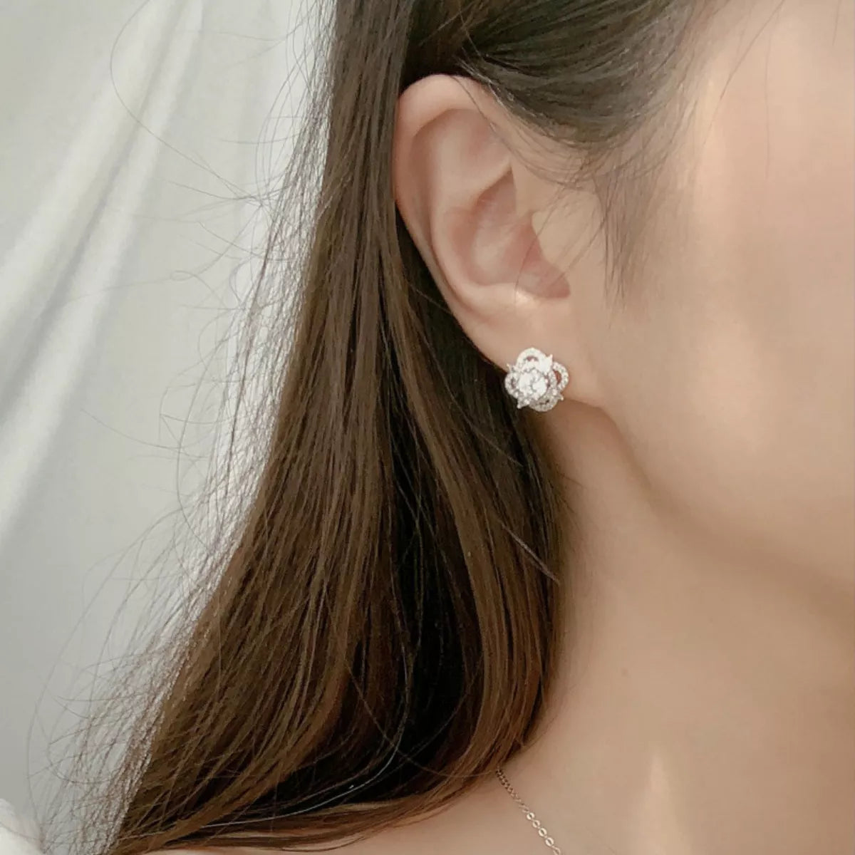 925 Sterling Silver Moissanite Stud Earrings