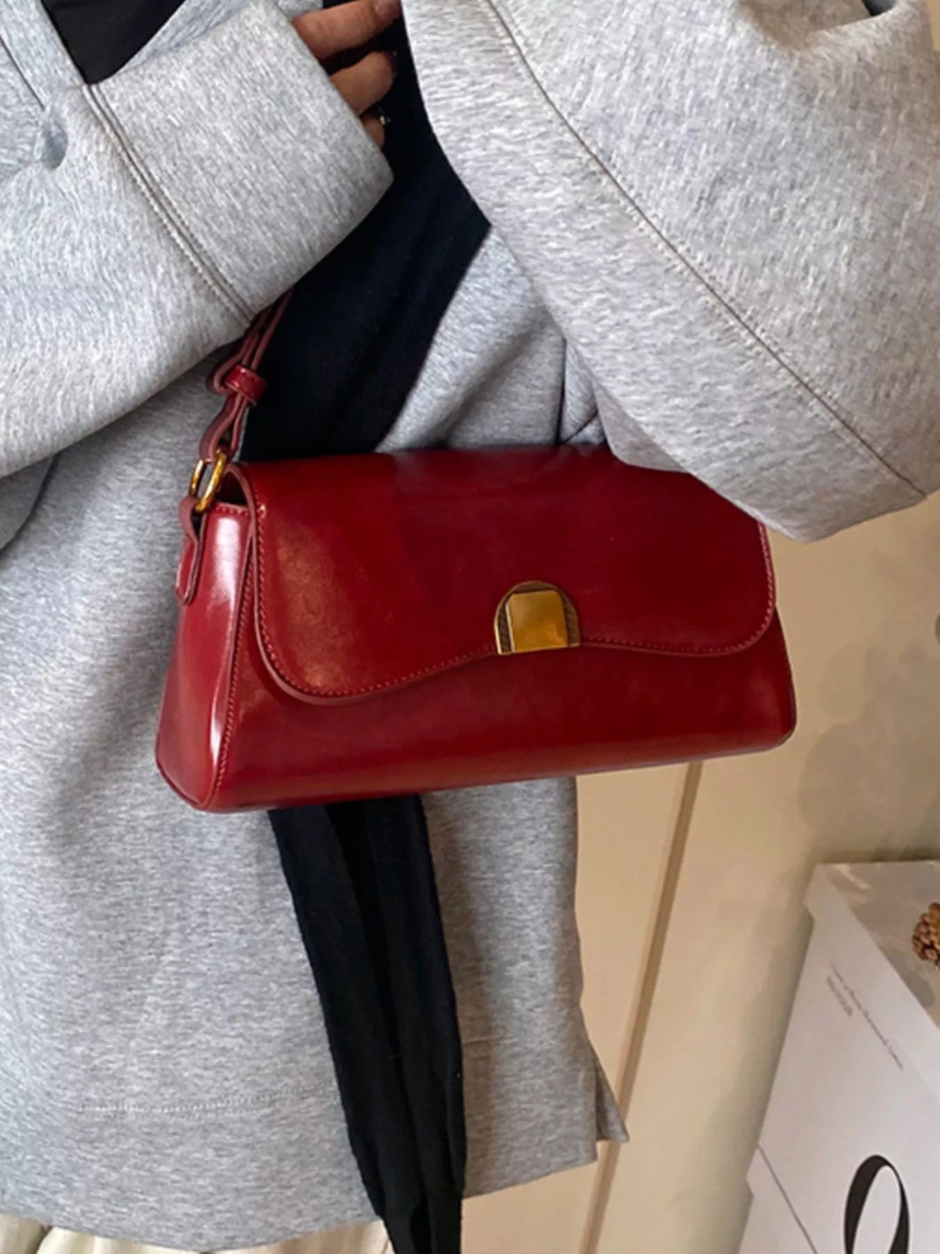 Golden Clasp Shoulder Bag