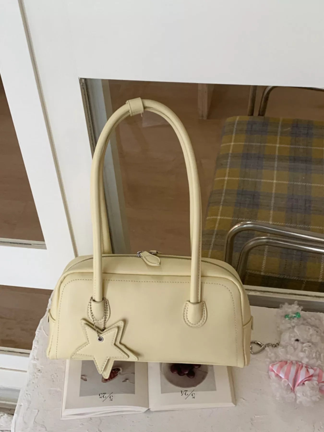 Star Charm Shoulder Bag