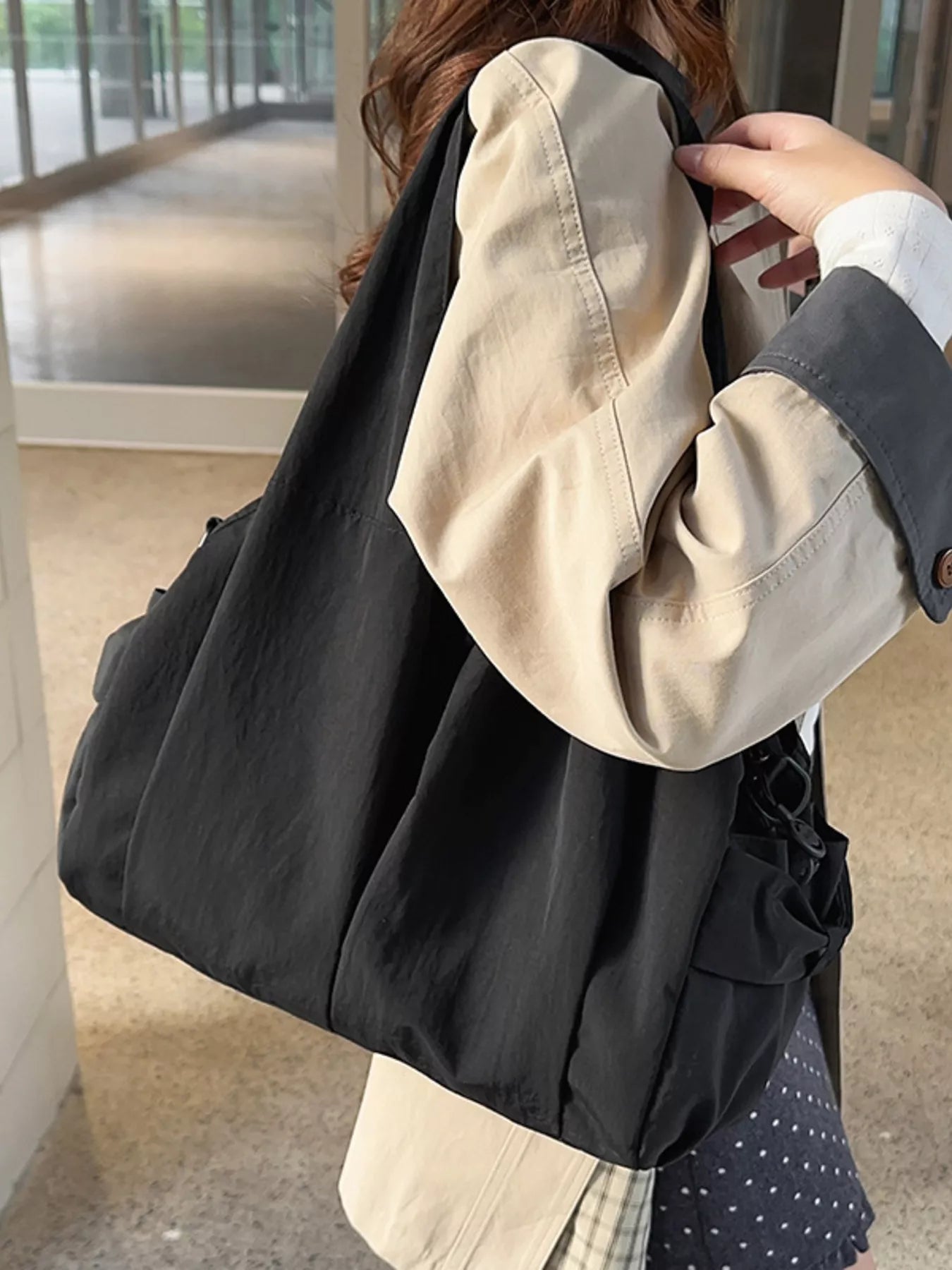Lightweight Nylon Shoulder Bag