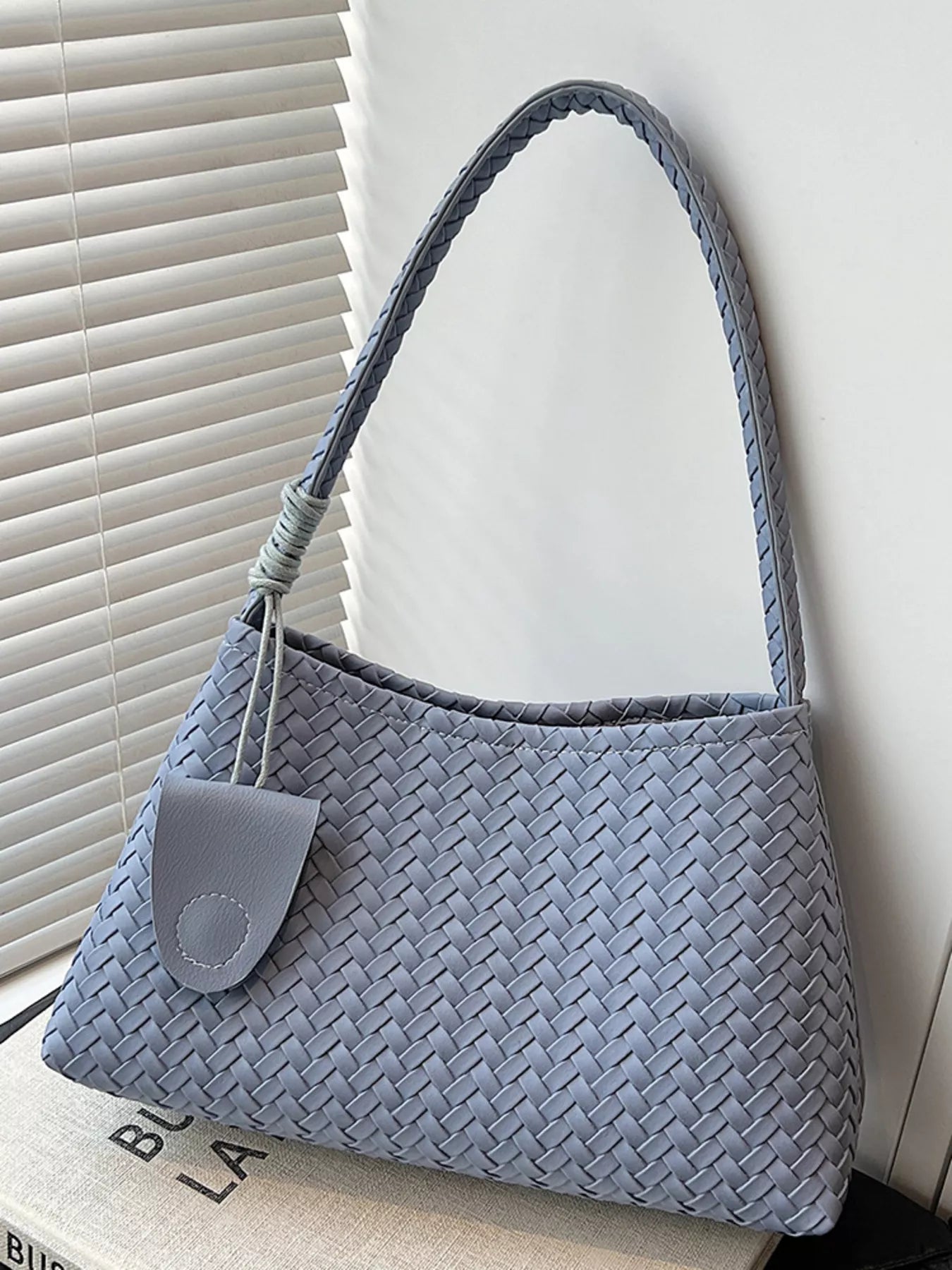 Woven Lightweight Shoulder Bag