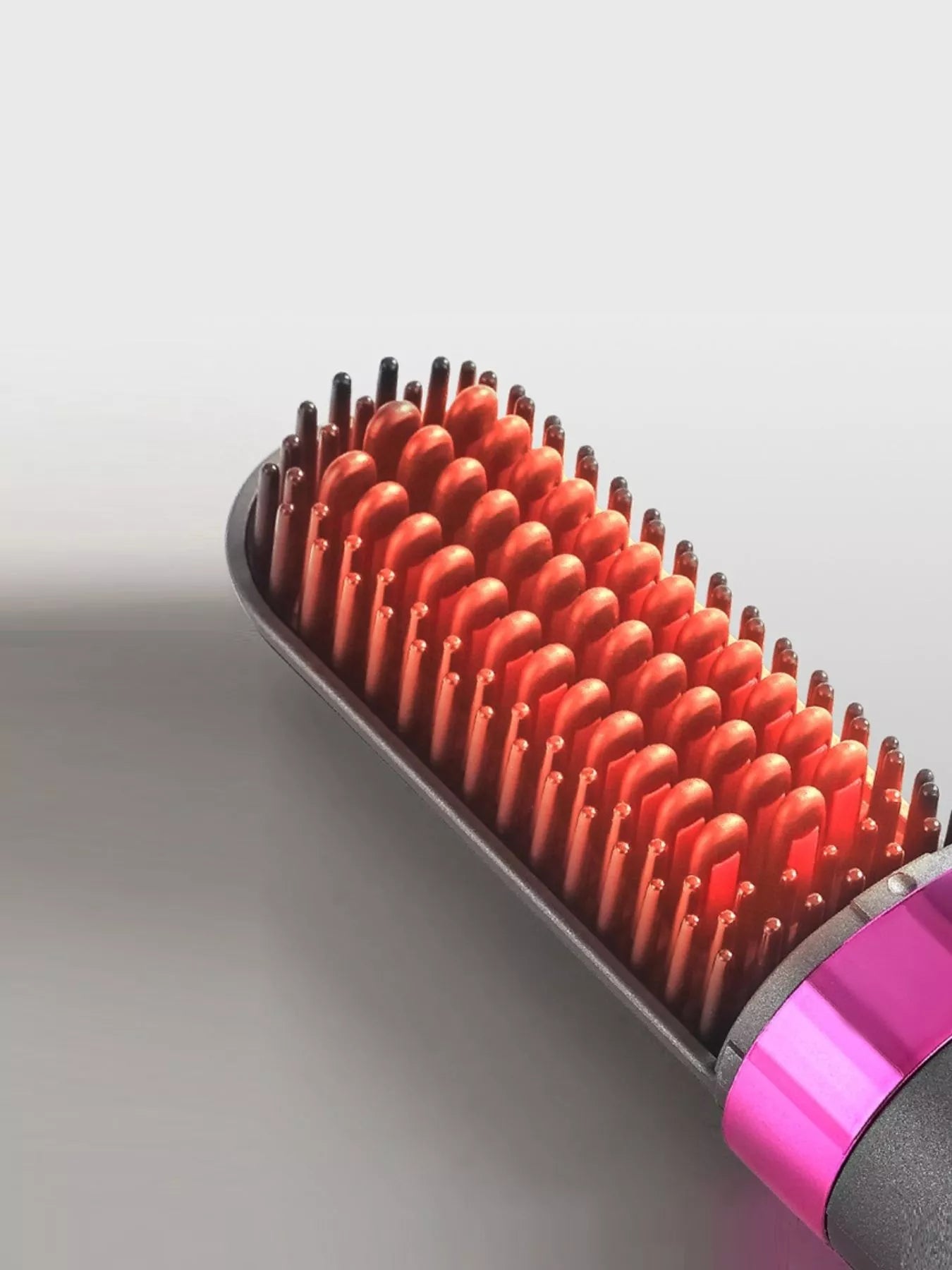 Portable Straightening Comb