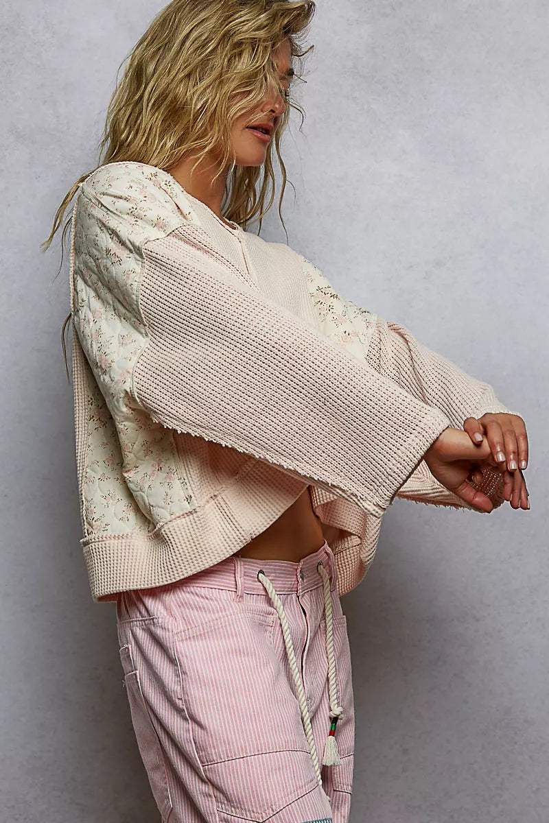 POL Mix Thermal Floral Pattern Quilted Knit Cropped Top with Raw Edge Detail