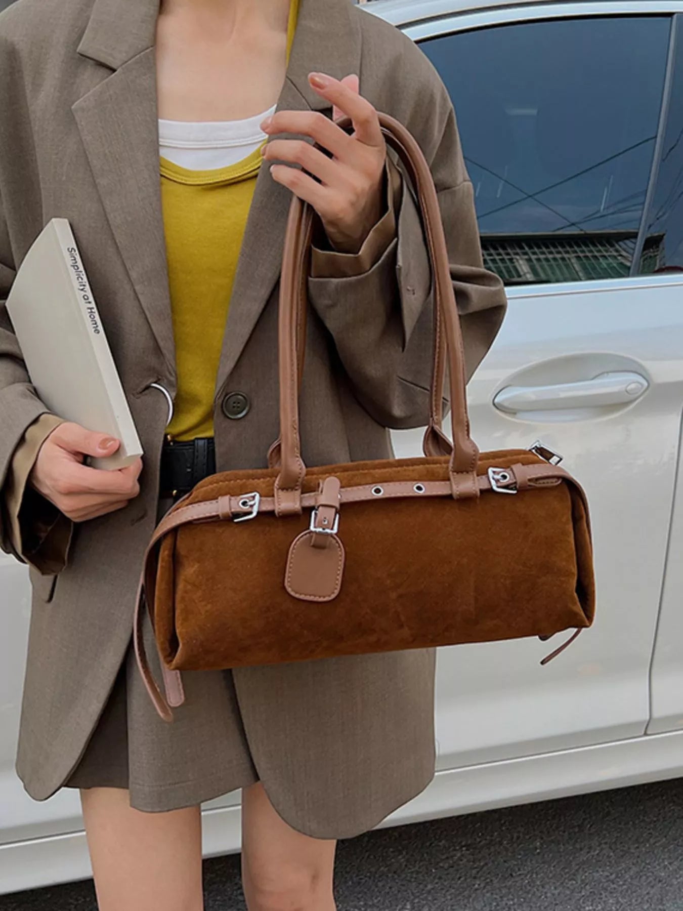 Buckle Decor Shoulder Bag