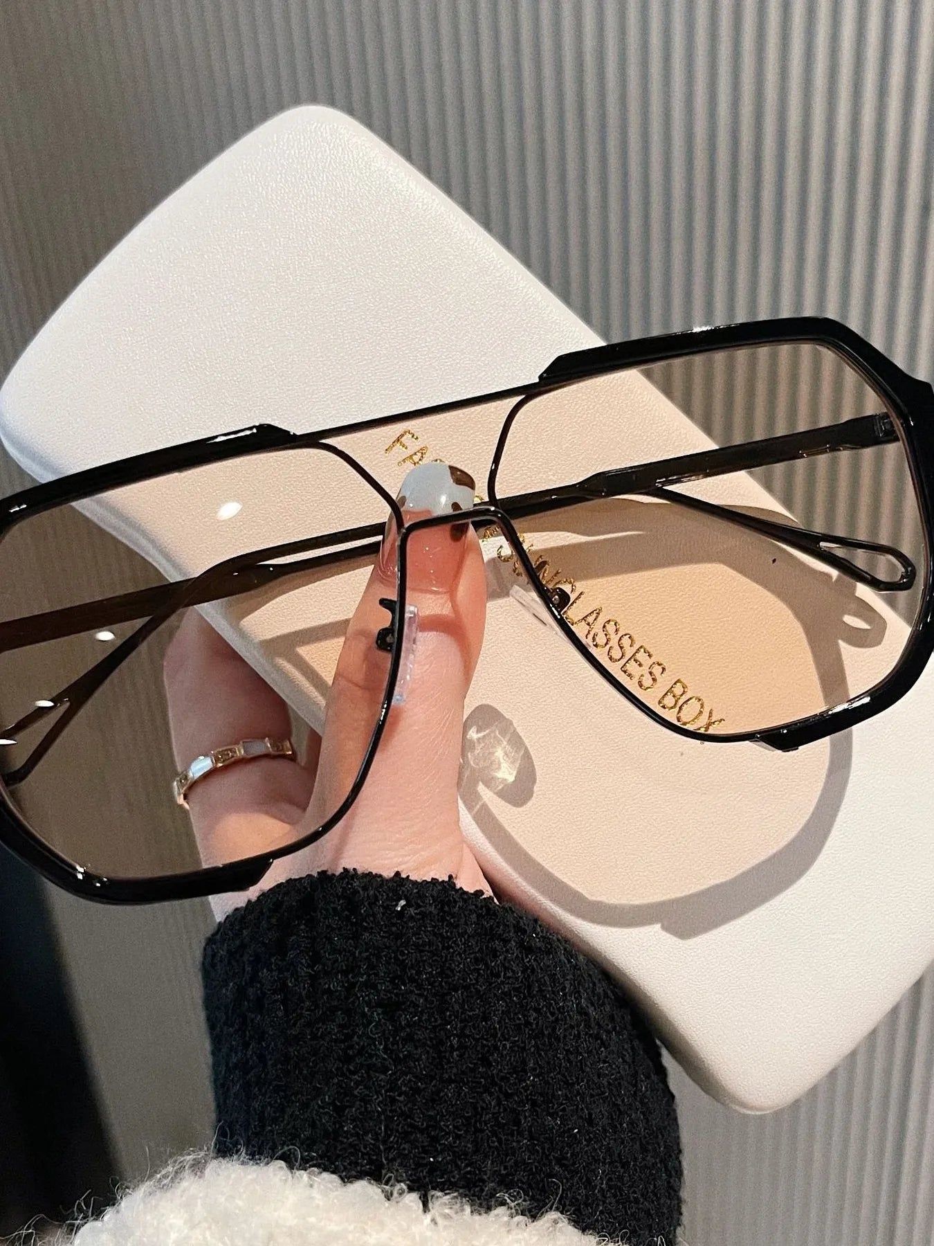 UV Protection Oversized Sunglasses